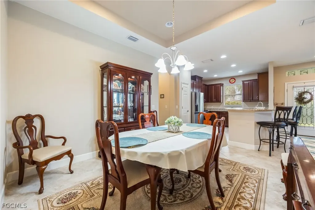 2613 Anguilla Drive Cape Coral FL 33991