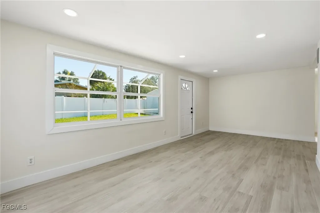 3835 Harold Avenue Fort Myers FL 33901