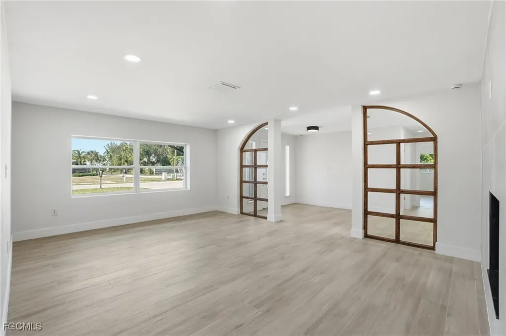 3835 Harold Avenue Fort Myers FL 33901