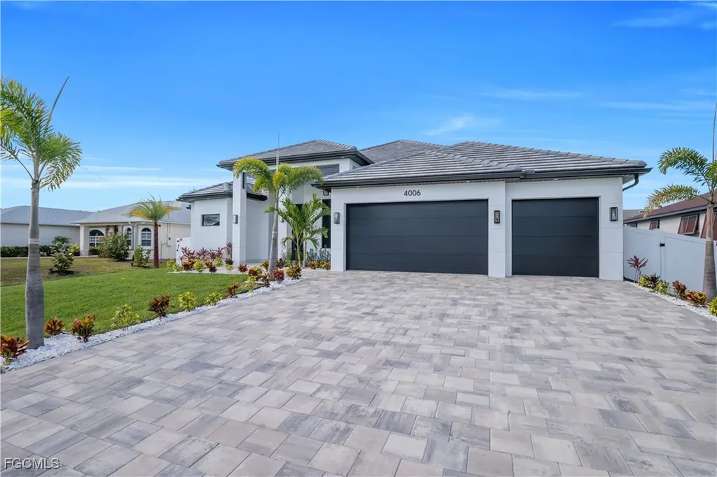 4006 SW 25th Court Cape Coral FL 33914