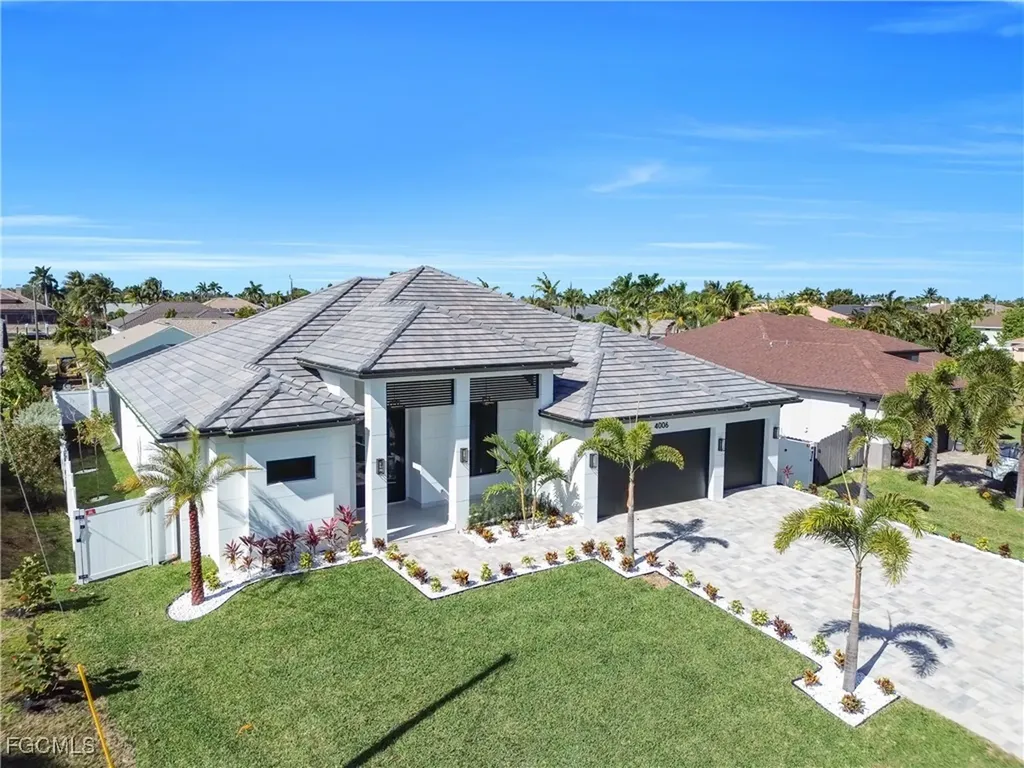 4006 SW 25th Court Cape Coral FL 33914