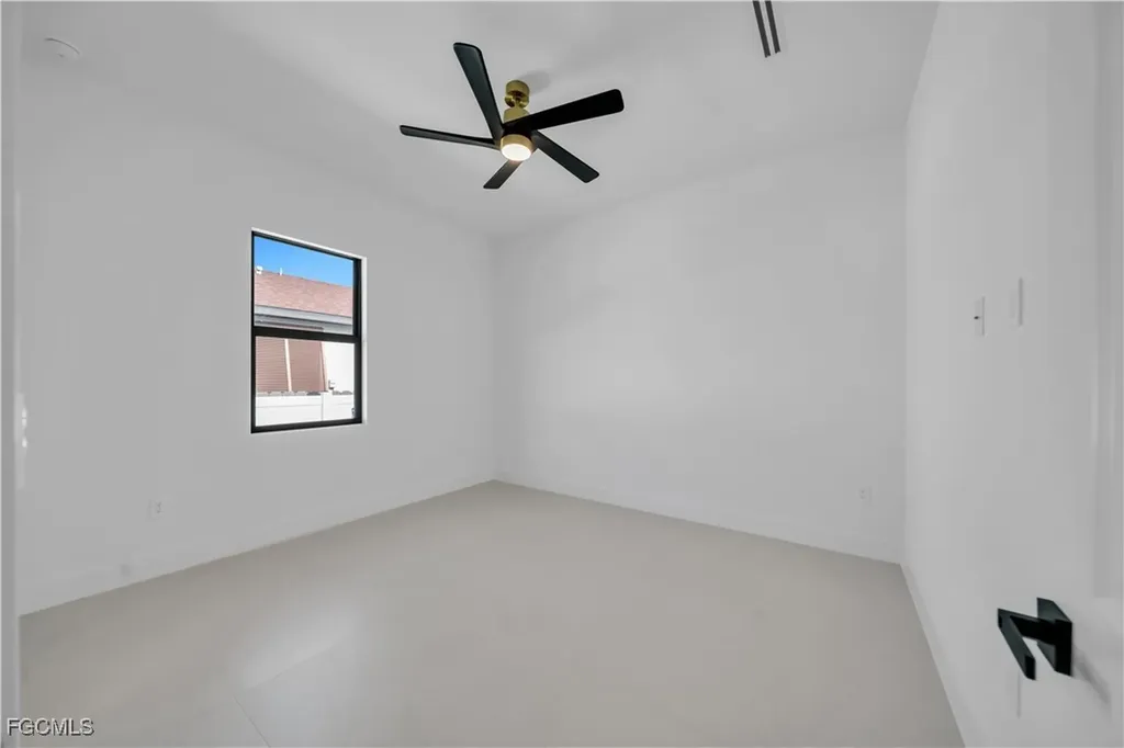 4006 SW 25th Court Cape Coral FL 33914