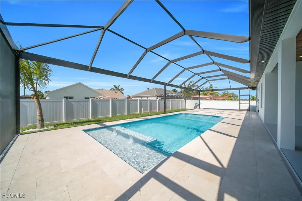 4006 SW 25th Court Cape Coral FL 33914