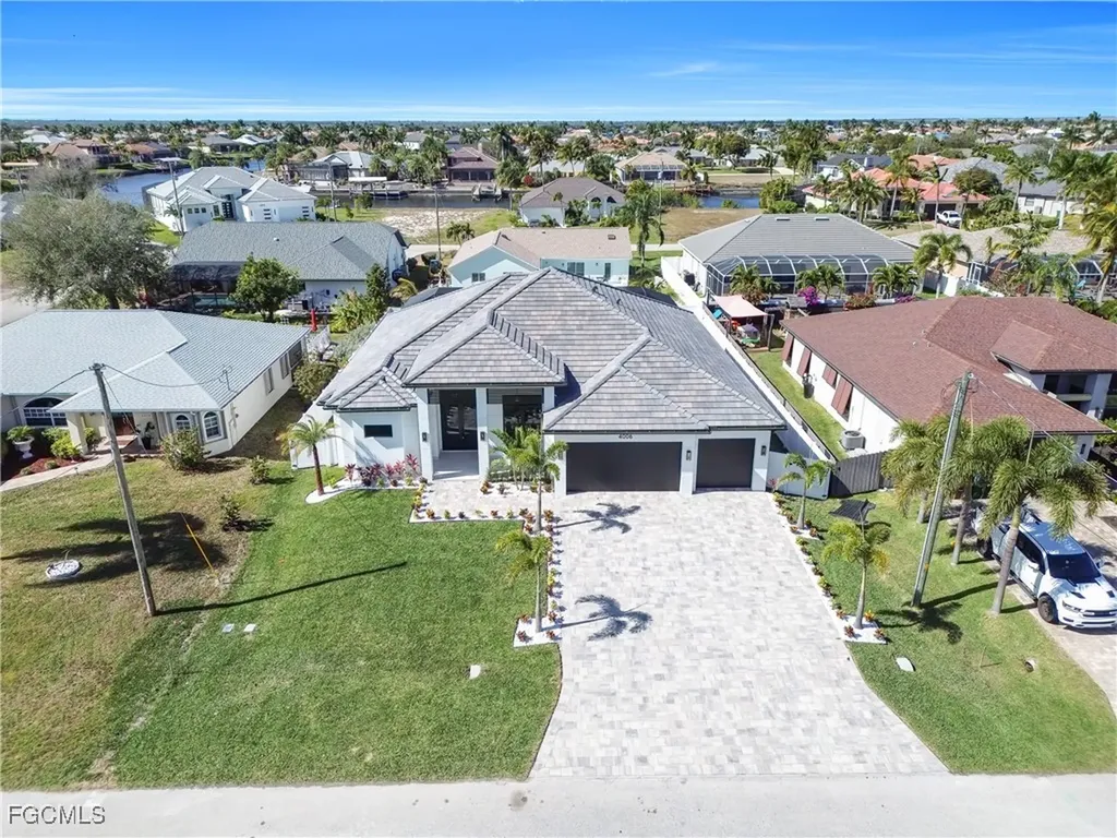 4006 SW 25th Court Cape Coral FL 33914