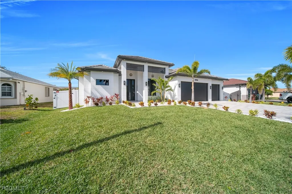 4006 SW 25th Court Cape Coral FL 33914