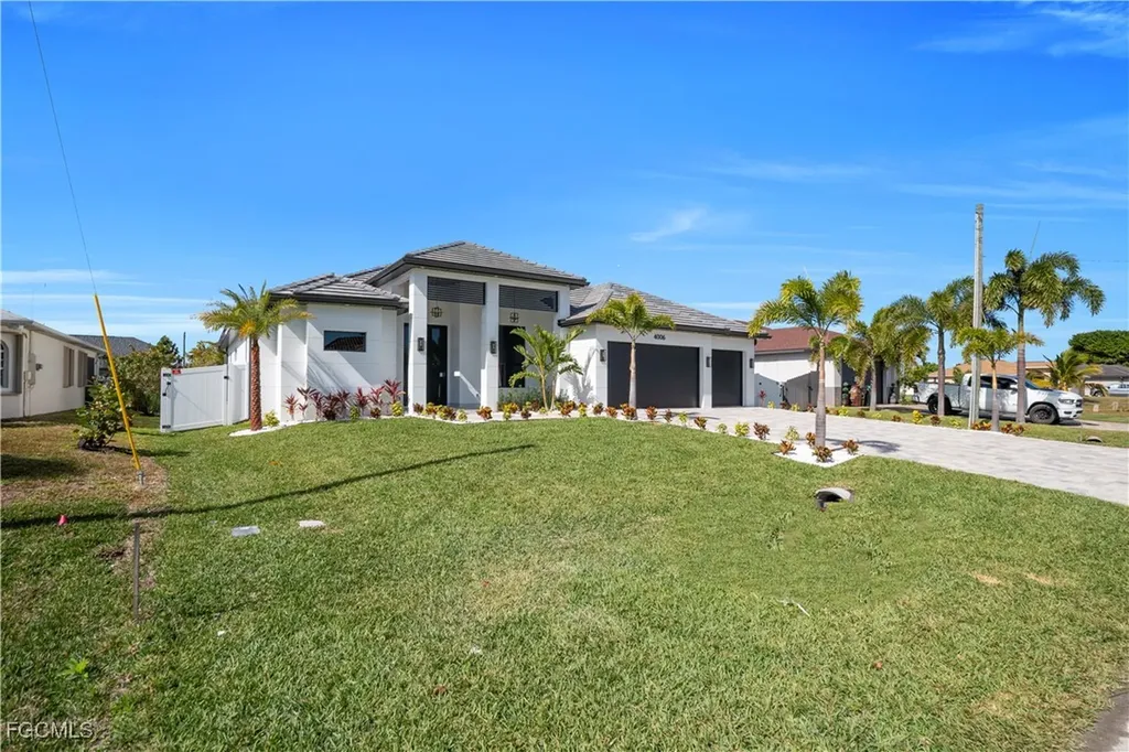 4006 SW 25th Court Cape Coral FL 33914