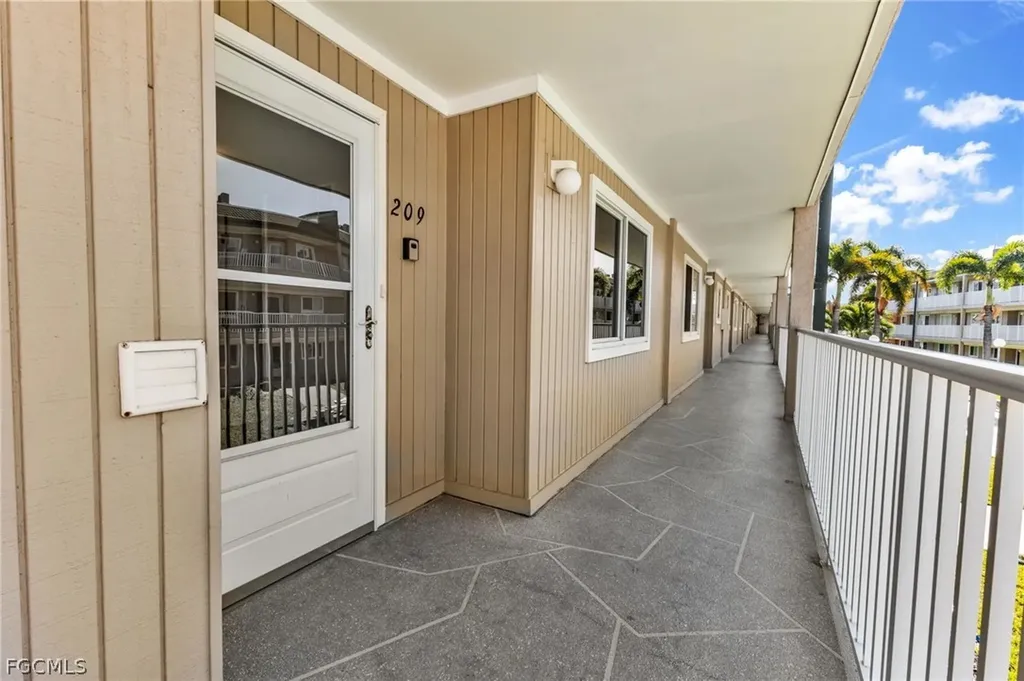 150 Harborside Avenue Punta Gorda FL 33950