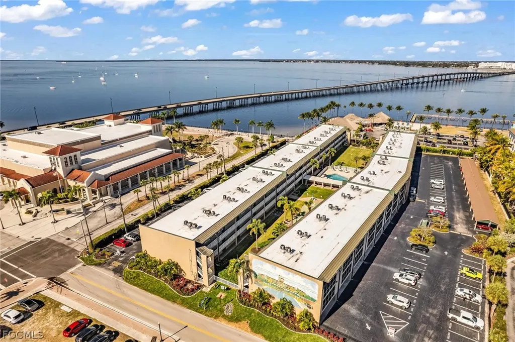 150 Harborside Avenue Punta Gorda FL 33950