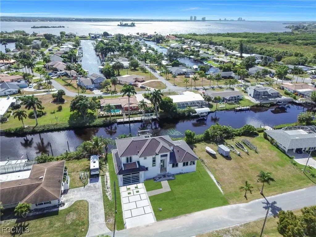 1732 Cascade Way North Fort Myers FL 33901