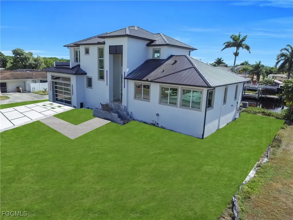 1732 Cascade Way North Fort Myers FL 33901