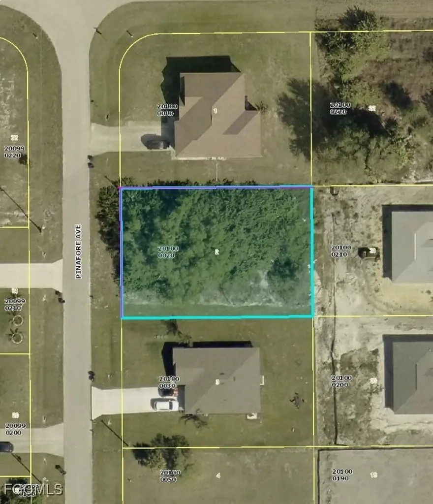 417 Pinafore Avenue Lehigh Acres FL 33974