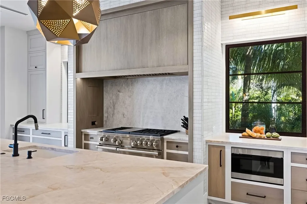 16950 Captiva Drive Captiva FL 33924