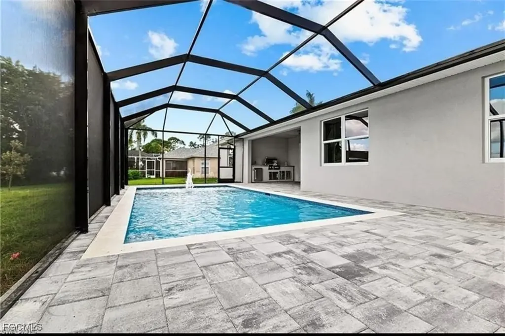 314 NW 16th Place Cape Coral FL 33993
