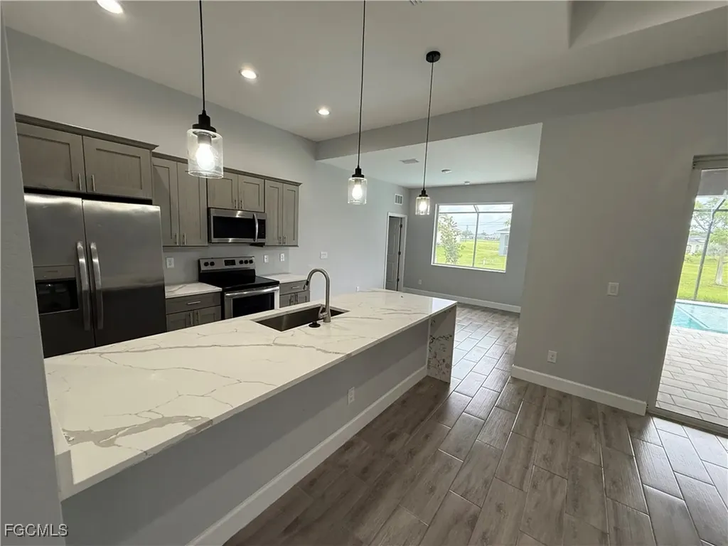 314 NW 16th Place Cape Coral FL 33993