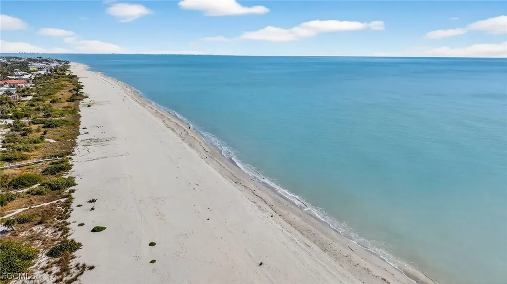 556 Sea Oats Drive Sanibel FL 33957
