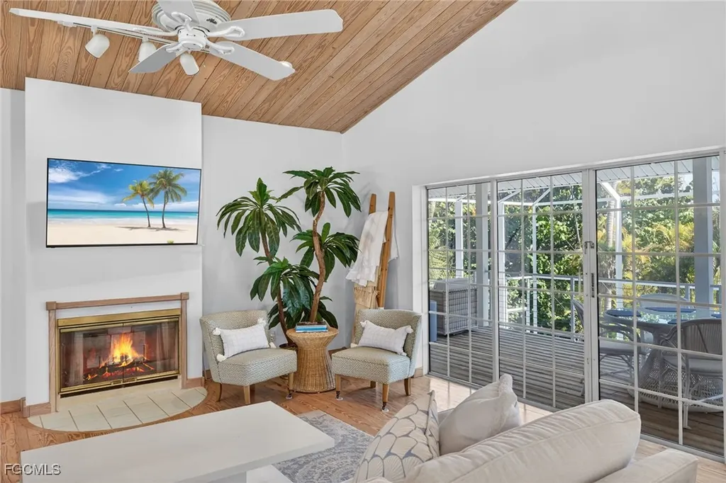556 Sea Oats Drive Sanibel FL 33957