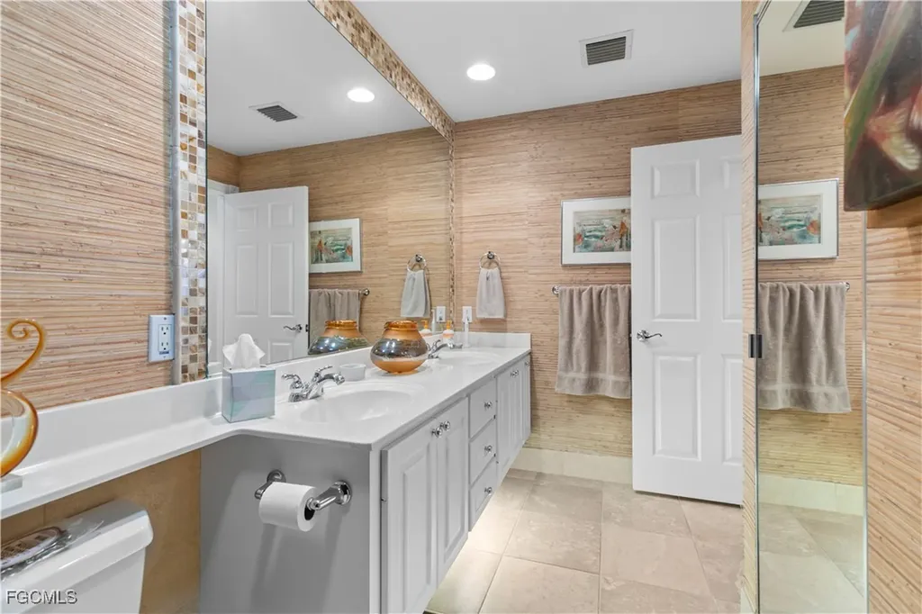 15382 Queen Angel Way Bonita Springs FL 34135