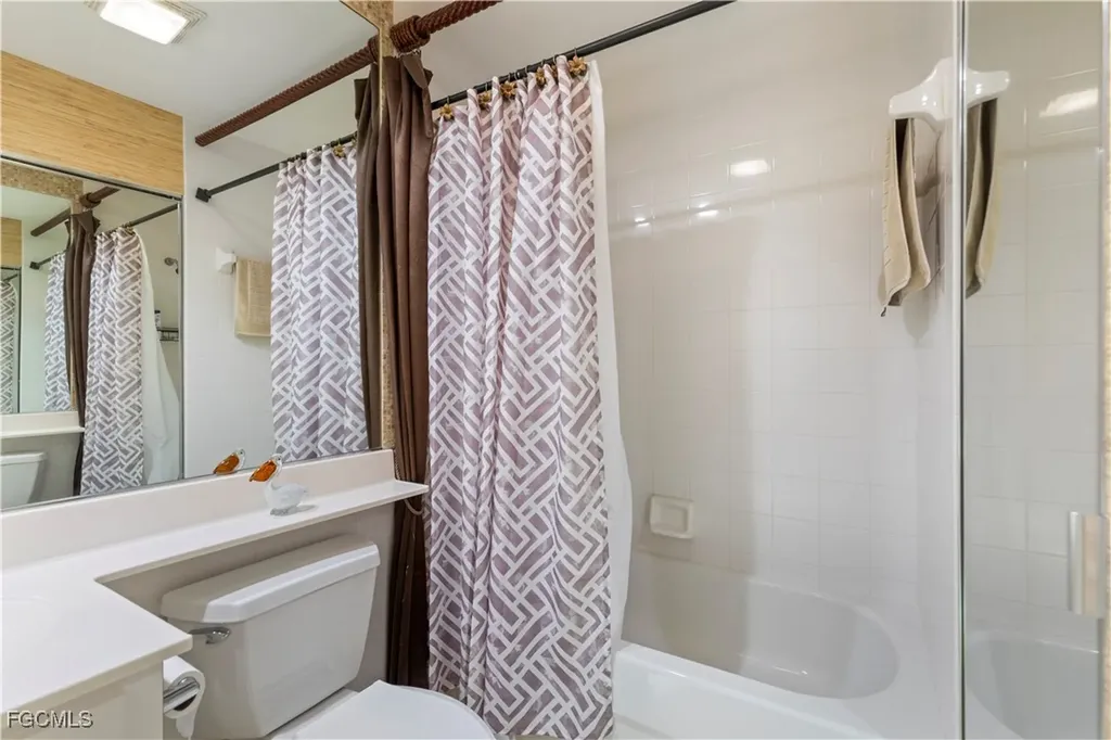 15382 Queen Angel Way Bonita Springs FL 34135