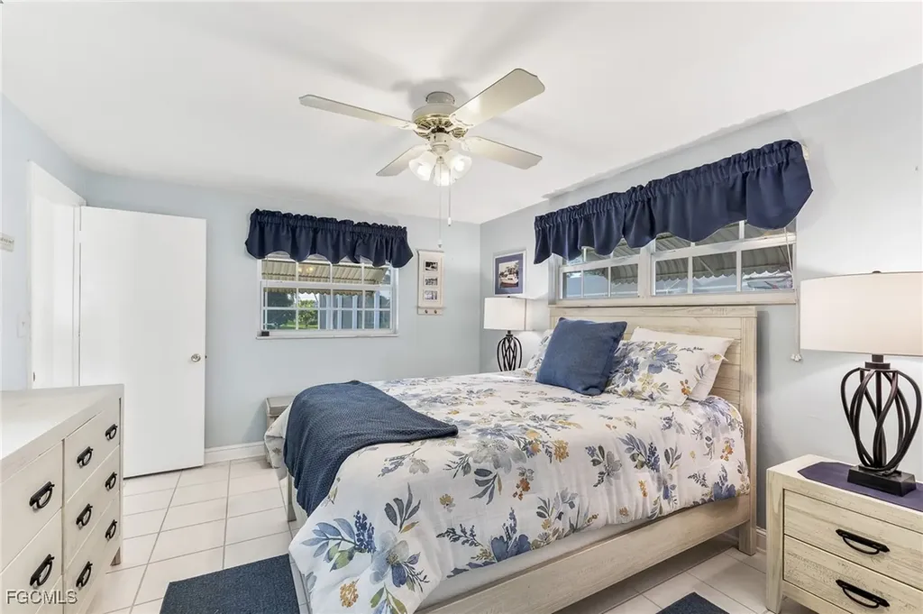 4832 Triton Court W Cape Coral FL 33904