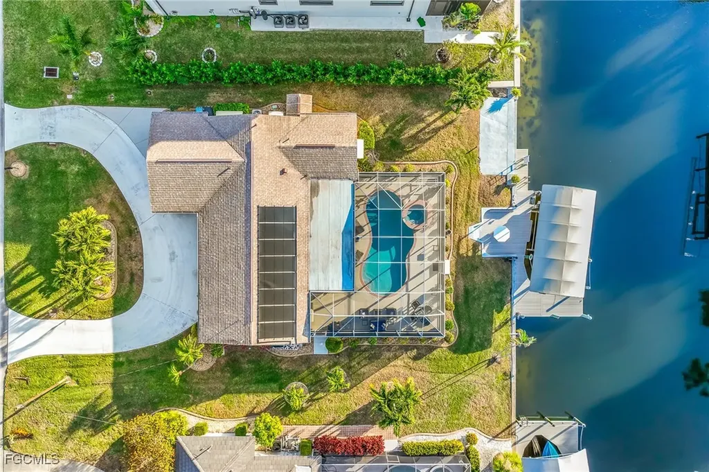 4832 Triton Court W Cape Coral FL 33904