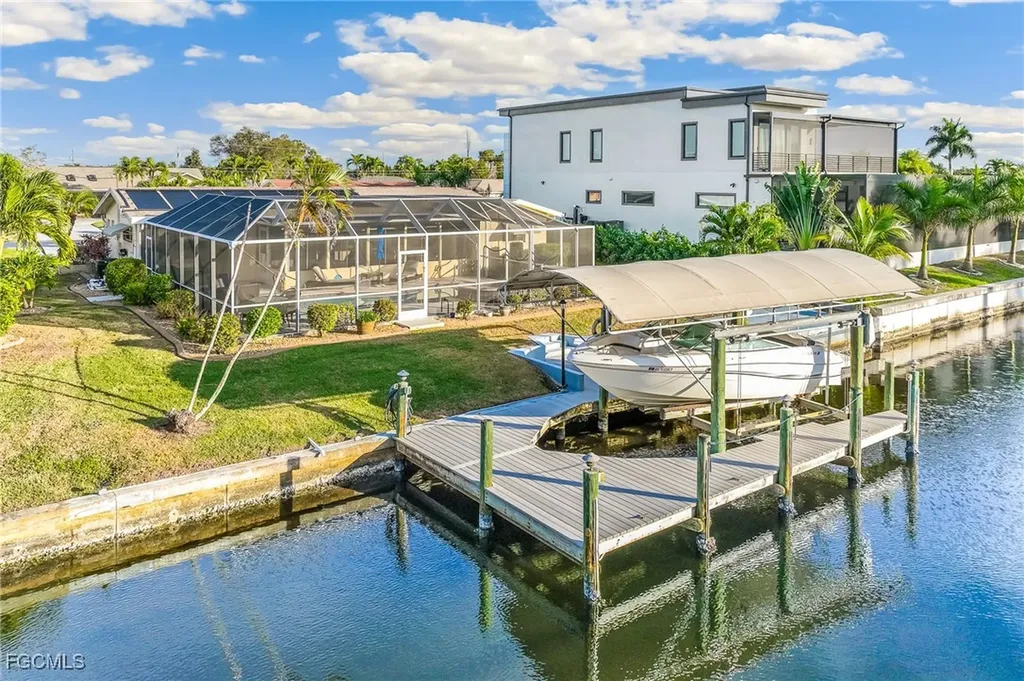 4832 Triton Court W Cape Coral FL 33904
