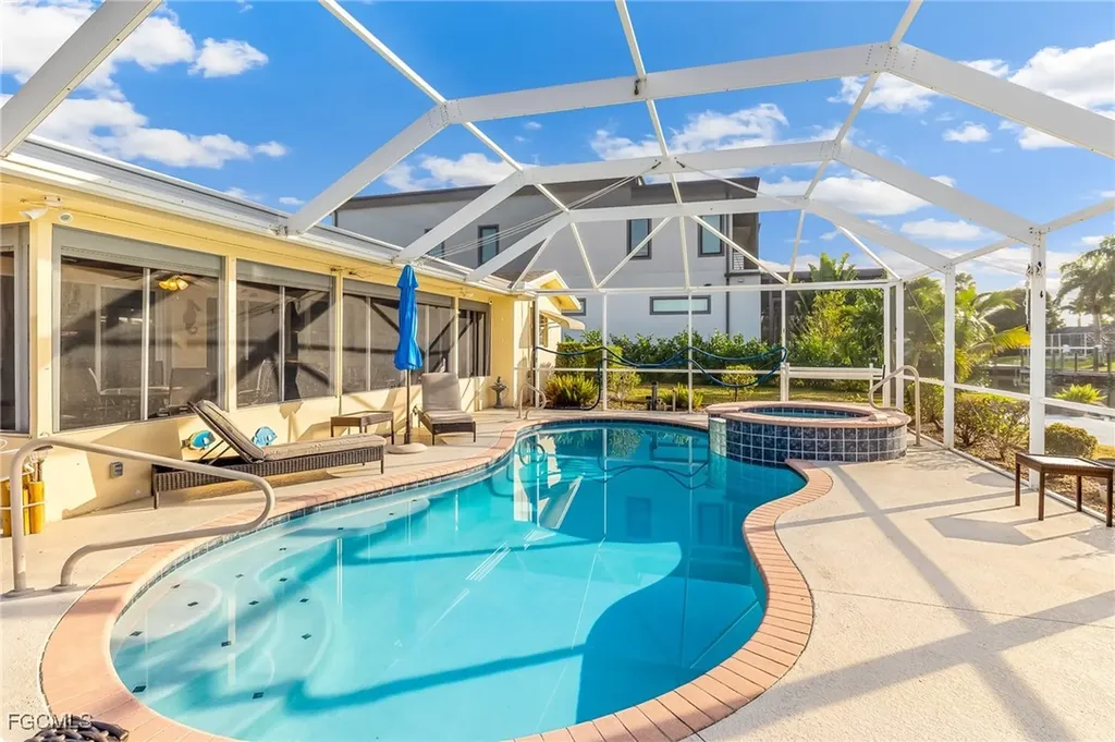 4832 Triton Court W Cape Coral FL 33904