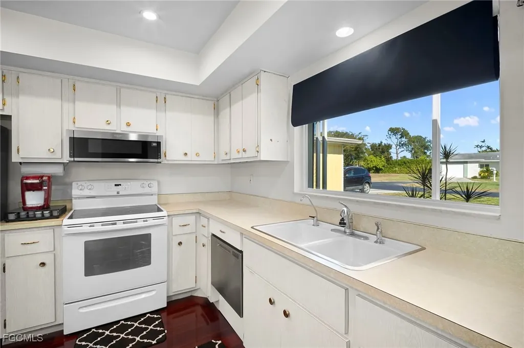 8608 Granada Court Fort Myers FL 33907