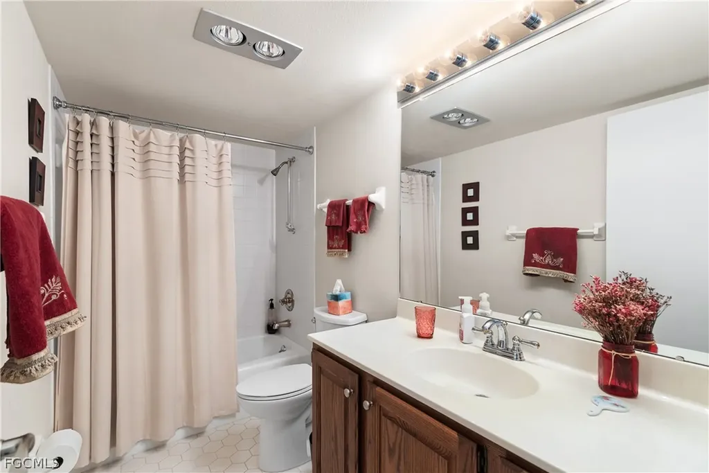 1326 S Brandywine Circle Fort Myers FL 33919