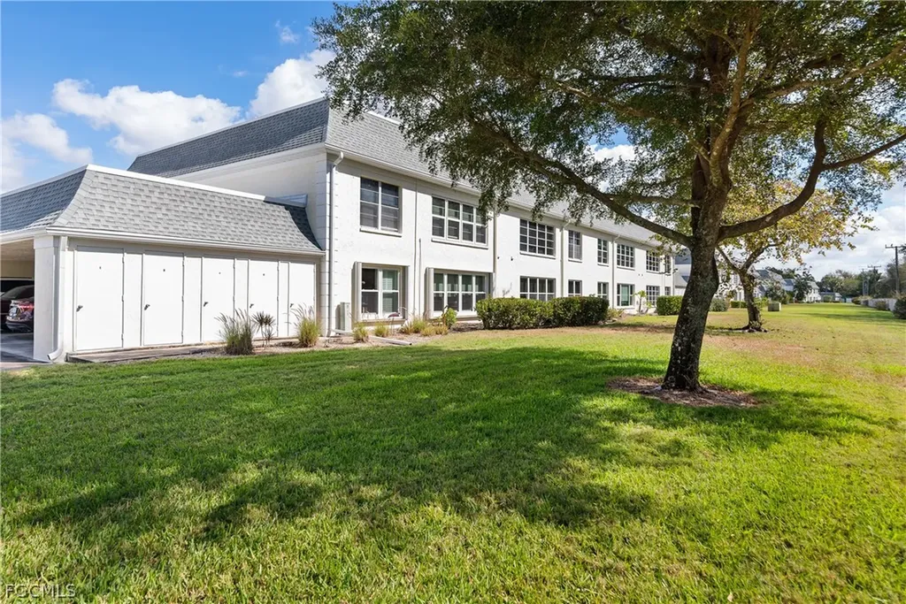 1326 S Brandywine Circle Fort Myers FL 33919