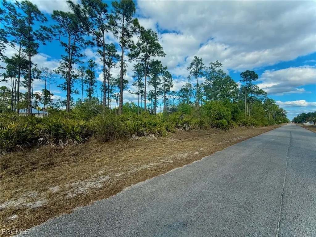 3403 E 9th Street Lehigh Acres FL 33972