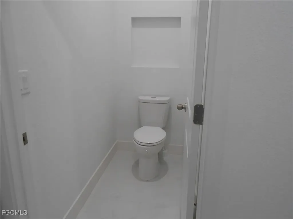 6033 Kumquat Circle Labelle FL 33935
