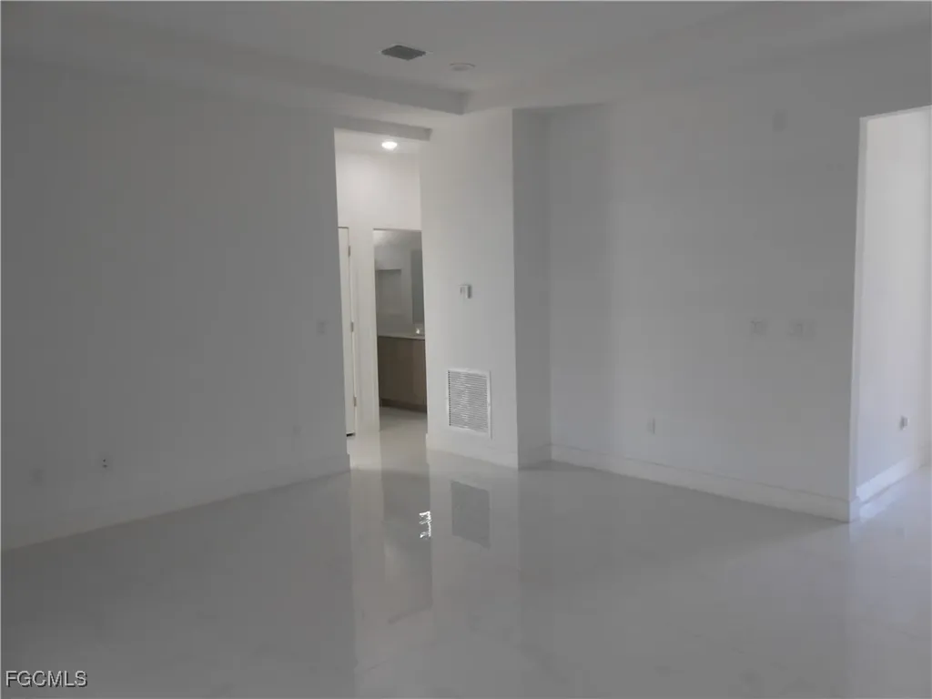 6033 Kumquat Circle Labelle FL 33935