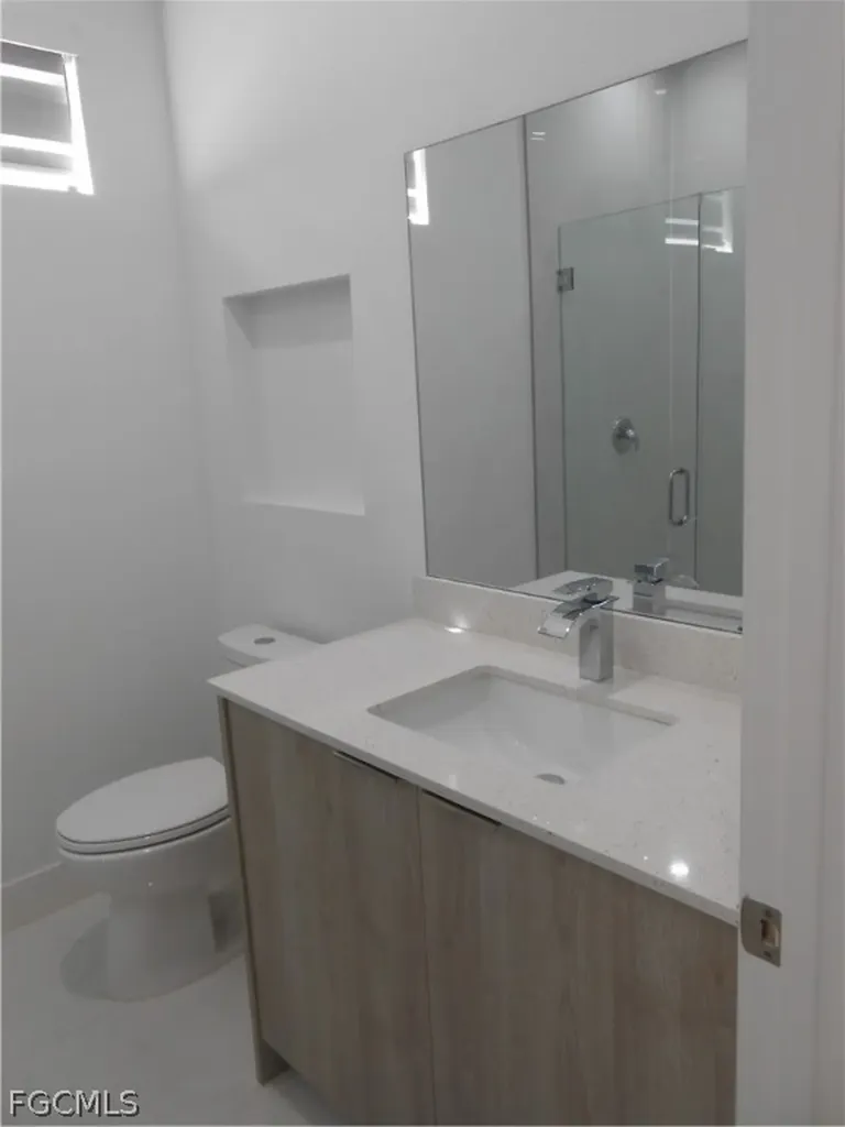 6033 Kumquat Circle Labelle FL 33935