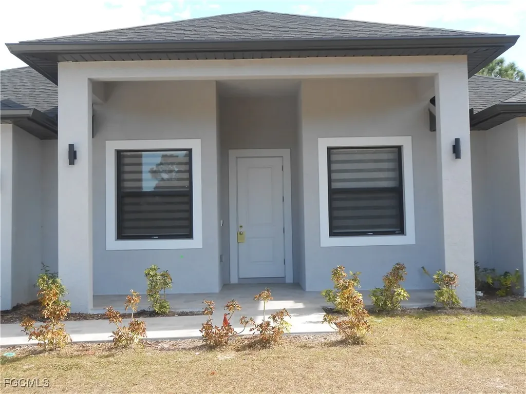 6033 Kumquat Circle Labelle FL 33935