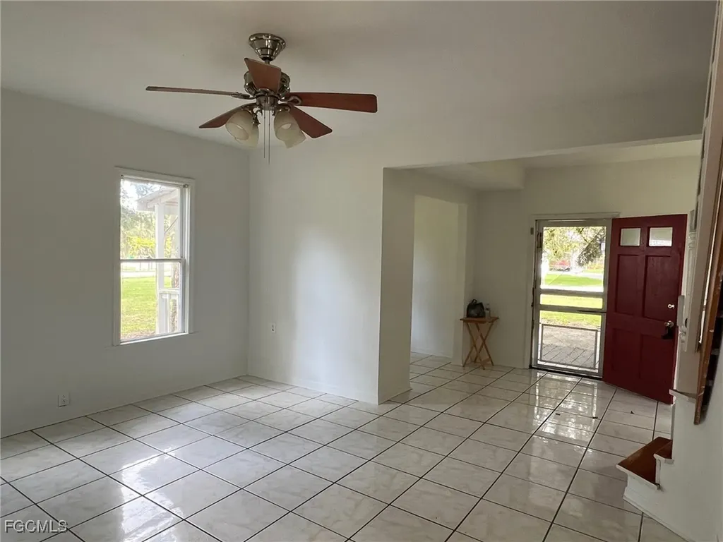 253 S Cypress Street Labelle FL 33935