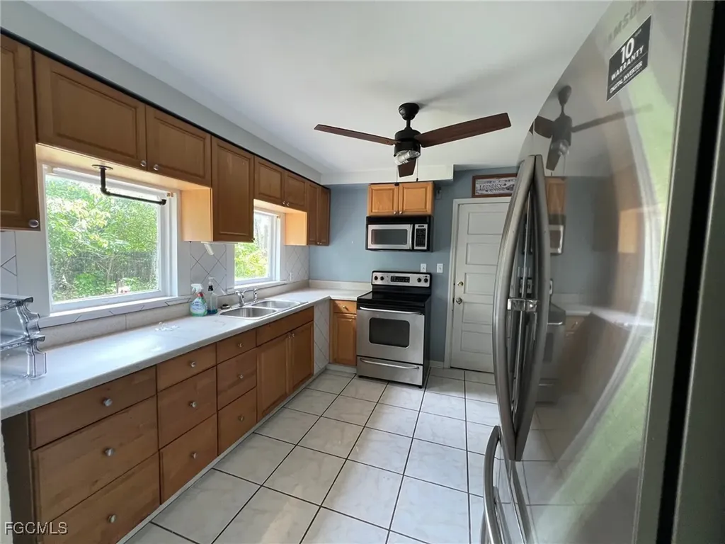 253 S Cypress Street Labelle FL 33935