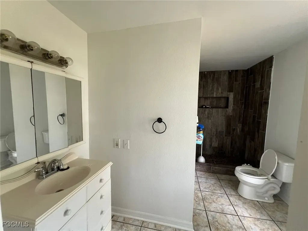 253 S Cypress Street Labelle FL 33935