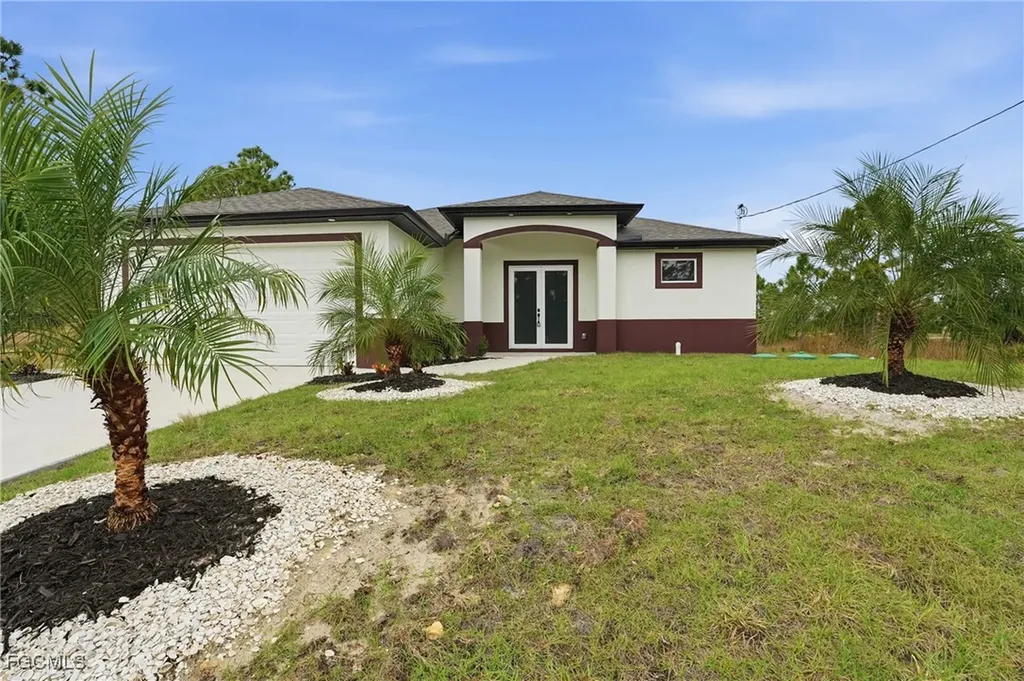 1042 Marshall Avenue S Lehigh Acres FL 33974