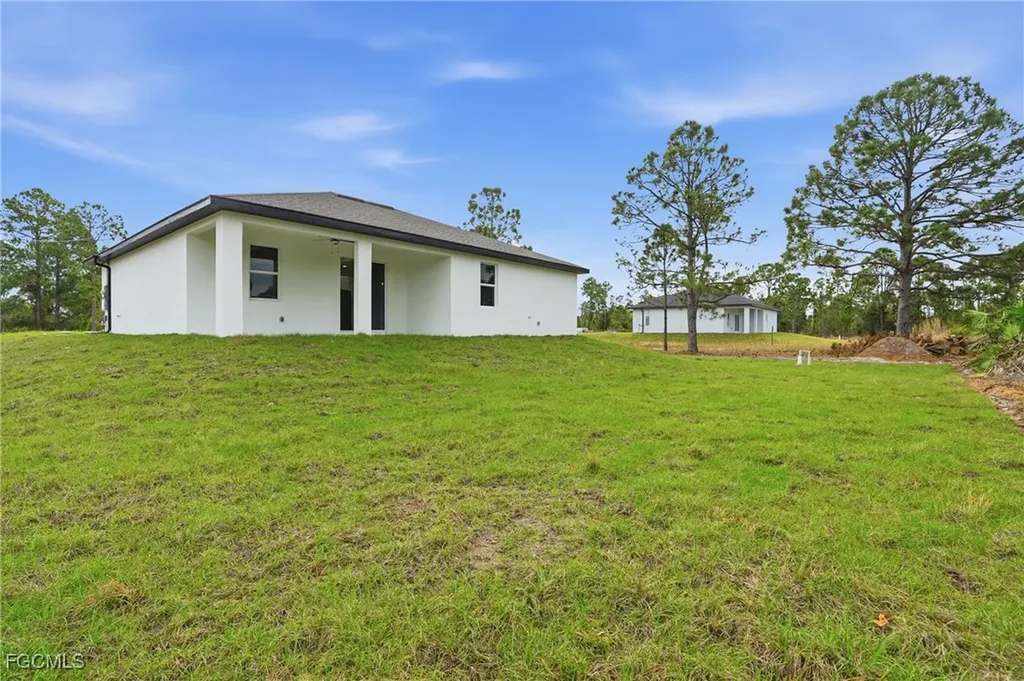 1042 Marshall Avenue S Lehigh Acres FL 33974