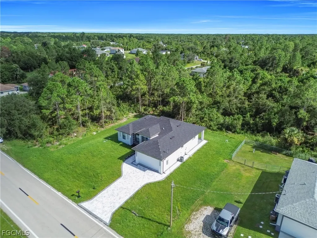 204 E 10th Street Lehigh Acres FL 33972