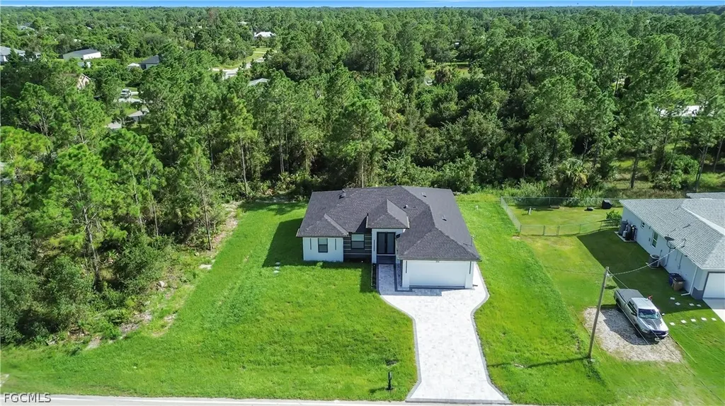 204 E 10th Street Lehigh Acres FL 33972
