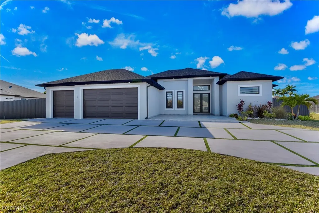 18 Nelson Road N Cape Coral FL 33993