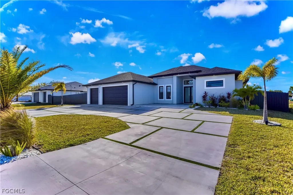 18 Nelson Road N Cape Coral FL 33993