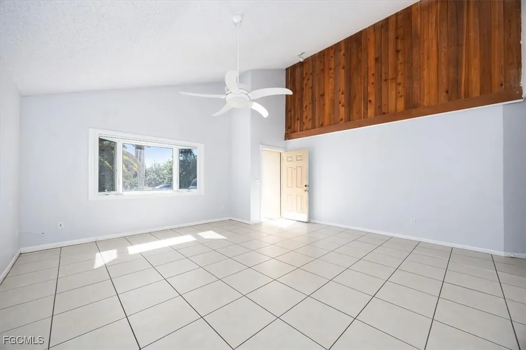 7261 Albany Road Fort Myers FL 33967