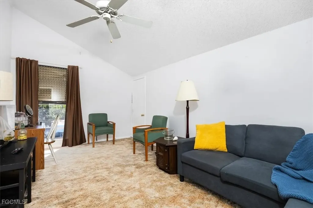 7261 Albany Road Fort Myers FL 33967