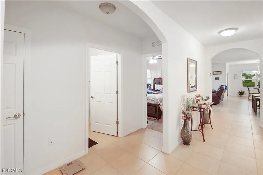 19420 Mossy Ledge Terrace Lehigh Acres FL 33936