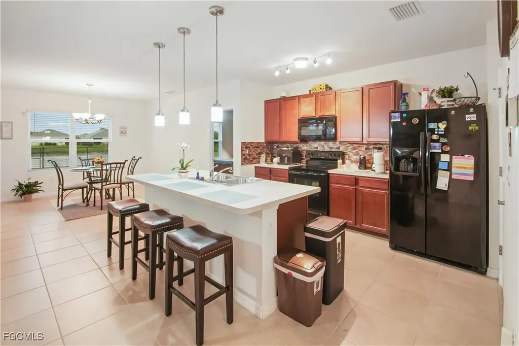 19420 Mossy Ledge Terrace Lehigh Acres FL 33936