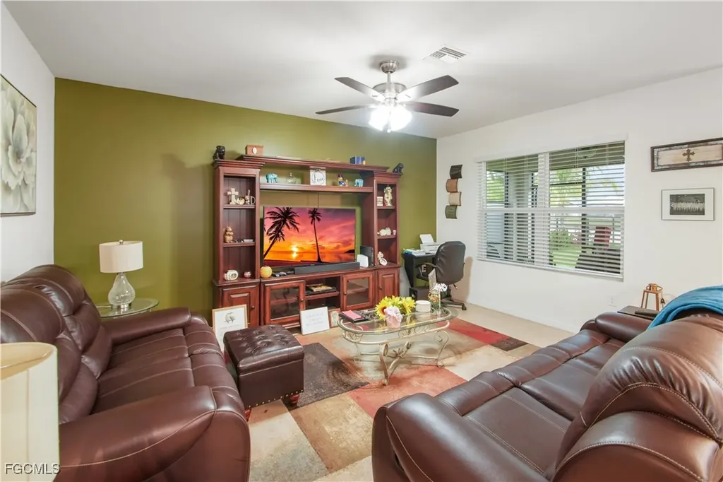 19420 Mossy Ledge Terrace Lehigh Acres FL 33936