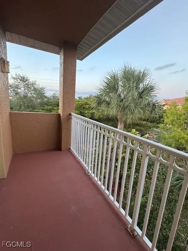 15605 Ocean Walk Circle Fort Myers FL 33908