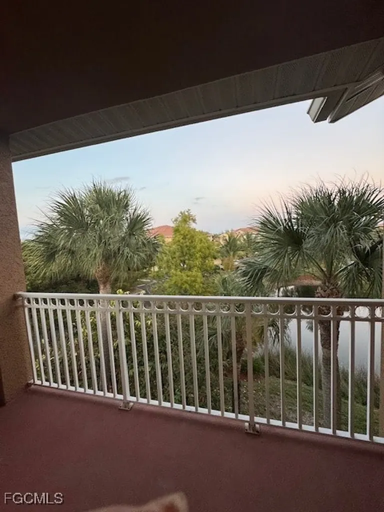15605 Ocean Walk Circle Fort Myers FL 33908